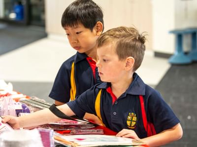 Js Christmas Stall PF 47