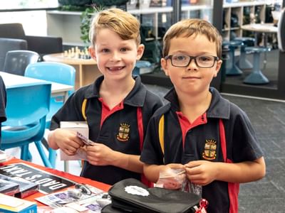 Js Christmas Stall PF 7