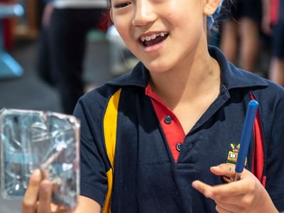 Js Christmas Stall PF 20