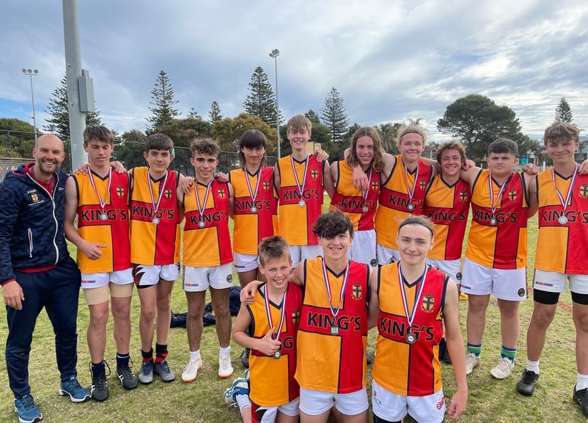 Photo 9 10 Boys Football